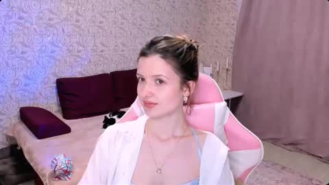 Julie online show from 23, 2, 2025