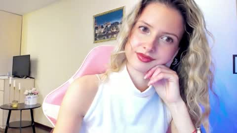 Julie online show from 9, 10, 2025