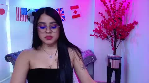 Julie online show from 10, 7, 2026