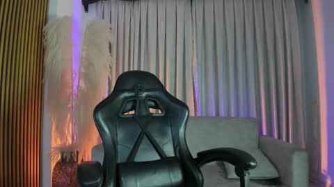 Julien online show from 12, 1, 2026