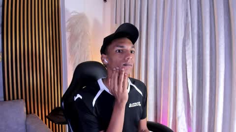 Julien online show from 22, 3, 2026