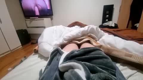 Julientoy online show from 28, 1, 2025