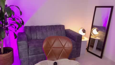 Julieta92  online show from 14, 10, 2025