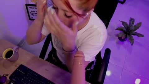 Snapshot of julieta_alves chatting on 19, 5, 2026 July online show from 19, 5, 2026