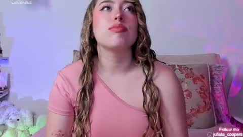 Juli  online show from 18, 3, 2026