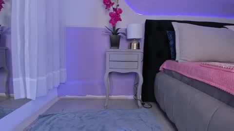 Snapshot of julieta_cortes__ chatting on 29, 12, 2024 Julieta online show from 29, 12, 2024