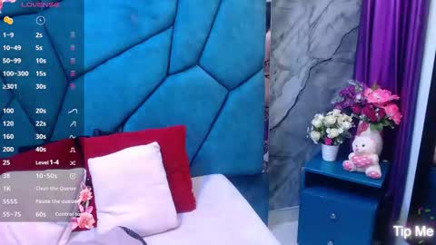 Snapshot of julieta_diamond chatting on 16, 5, 2026 Julieta online show from 16, 5, 2026