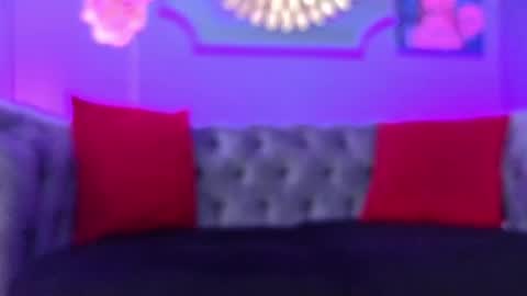 Snapshot of julieta_russell chatting on 15, 1, 2025 Julieta online show from 15, 1, 2025