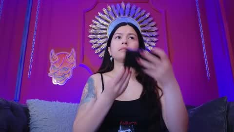  Julieta  online show from 5, 2, 2026