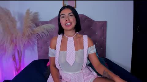 Julieth Gomez online show from 3, 10, 2025