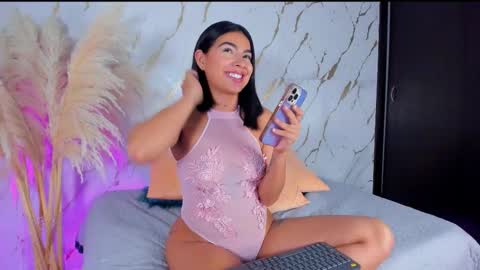 Julieth Gomez online show from 18, 3, 2026