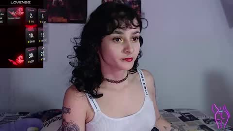 Julieta Jaguar online show from 26, 2, 2025