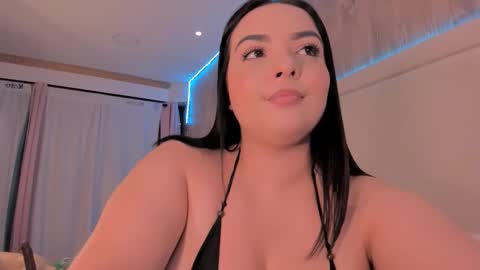 Julieta Vargas online show from 8, 10, 2025