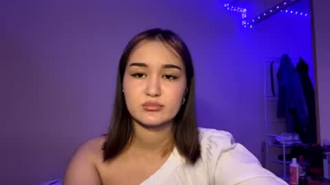 Snapshot of julietbruchey chatting on 7, 7, 2026 Milena online show from 7, 7, 2026