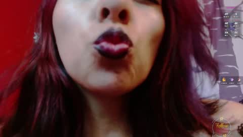 Snapshot of julieth_sex1 chatting on 10, 12, 2024 online show from 10, 12, 2024
