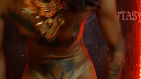 Julieth Wolf online show from 25, 1, 2025