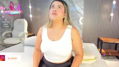 Snapshot of julietha_taylor chatting on 19, 6, 2026 Julietha online show from 19, 6, 2026