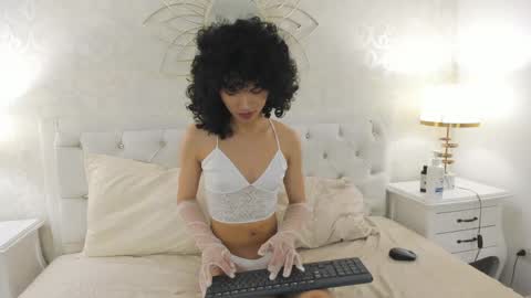 julietta    online show from 2, 5, 2026