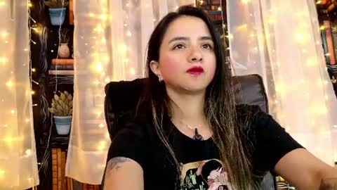 Snapshot of julietta__jackson chatting on 10, 6, 2026 Julietta Jackson online show from 10, 6, 2026