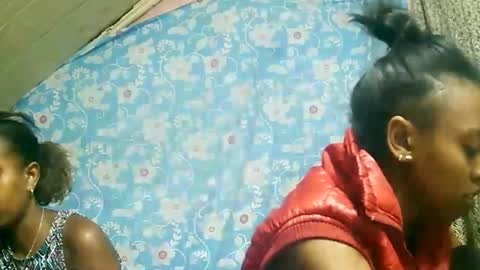 Snapshot of juliette9794 chatting on 28, 9, 2025 juliette9794 online show from 28, 9, 2025