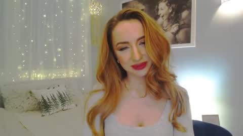 JulietteSensual online show from 8, 1, 2025