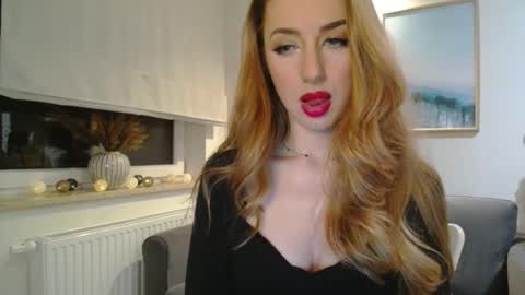 JulietteSensual online show from 27, 2, 2025