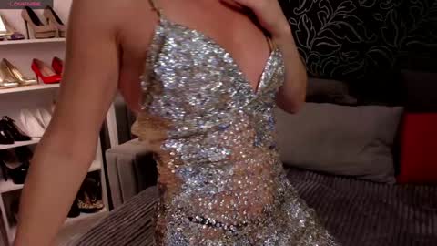Snapshot of jullia_moor chatting on 4, 12, 2024 jullia_moor online show from 4, 12, 2024