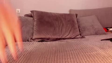 Snapshot of jullia_moor chatting on 13, 9, 2025 jullia_moor online show from 13, 9, 2025