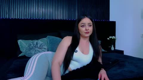 Julia online show from 7, 4, 2026