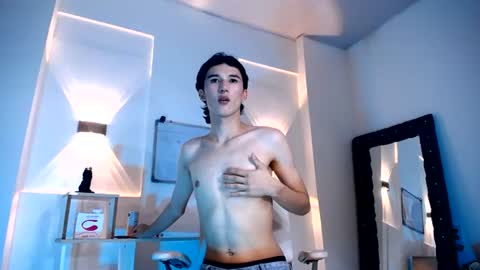Snapshot of jullian_ricci chatting on 28, 7, 2026 jullian online show from 28, 7, 2026