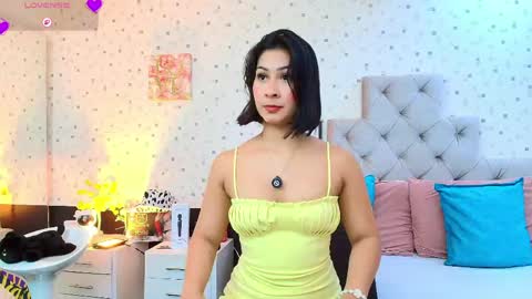 Snapshot of jullietareyes chatting on 24, 4, 2026 Julieta Reyes online show from 24, 4, 2026