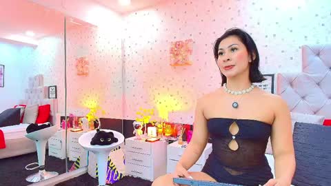 Snapshot of jullietareyes chatting on 2, 6, 2026 Julieta Reyes online show from 2, 6, 2026