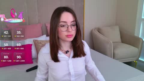 Julli online show from 25, 5, 2026