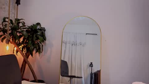 july_quinzel online show from 20, 3, 2026