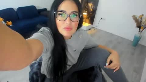 Snapshot of julya_lexa chatting on 22, 4, 2026 Julya online show from 22, 4, 2026