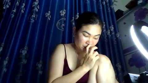 julybeo online show from 10, 4, 2026