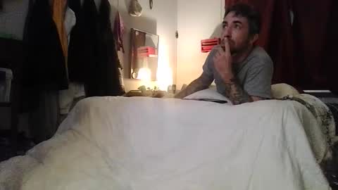 Snapshot of juneswallows chatting on 30, 11, 2025 juneswallows online show from 30, 11, 2025