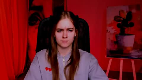 junewoods online show from 15, 4, 2026