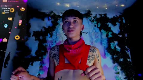 Snapshot of juniior0_0 chatting on 25, 1, 2025 Junior online show from 25, 1, 2025