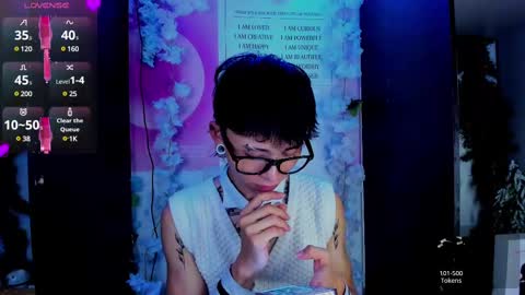 Snapshot of juniior0_0 chatting on 19, 2, 2025 Junior online show from 19, 2, 2025