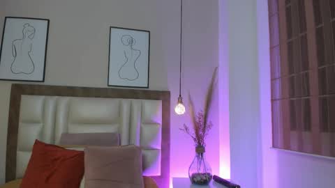 Jupiter Fox online show from 12, 1, 2026