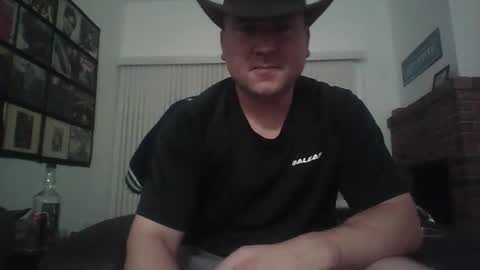 Snapshot of just1more5 chatting on 18, 5, 2026 just1more5 online show from 18, 5, 2026