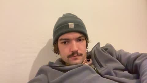 just_a_guy_with_a_big_cock online show from 22, 12, 2025