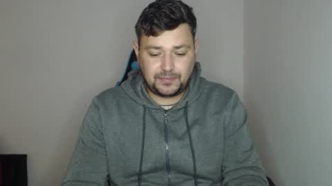 Alex online show from 4, 12, 2025