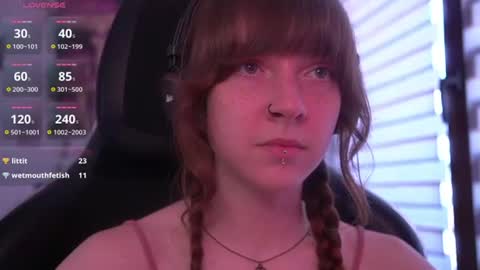 Snapshot of just_busking chatting on 25, 6, 2026 Julia online show from 25, 6, 2026