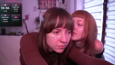 Snapshot of just_busking chatting on 21, 7, 2026 Julia online show from 21, 7, 2026