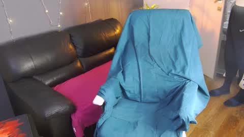 Snapshot of just_gay_ chatting on 17, 2, 2025 just_gay_ online show from 17, 2, 2025