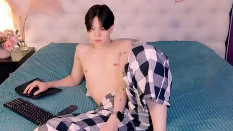 Snapshot of just_gay_ chatting on 1, 3, 2025 just_gay_ online show from 1, 3, 2025