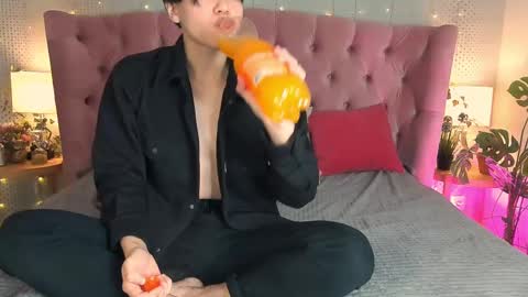 Snapshot of just_gay_ chatting on 9, 3, 2025 just_gay_ online show from 9, 3, 2025