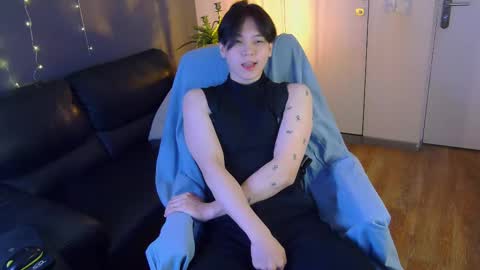 Snapshot of just_gay_ chatting on 11, 3, 2025 just_gay_ online show from 11, 3, 2025
